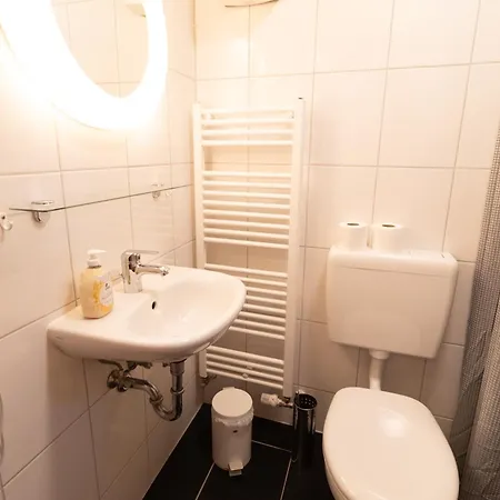 Gaestezimmer Am Alten Kaffee Hof Lägenhet Suderburg